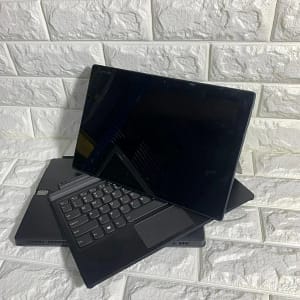 Lenovo Miix 2017, Core i5 Gen 8, RAM 16GB, SSD 256GB, Touchscreen - Second
