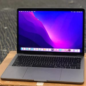 MACBOOK PRO RETINA 2017 NON TOUCHBAR 13 INCH -Second