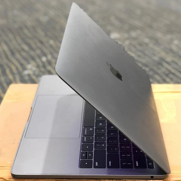 MACBOOK PRO RETINA 2017 NON TOUCHBAR 13 INCH -Second - Image 2