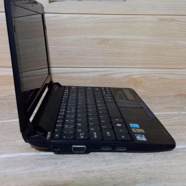 Acer Aspire One, Intel Atom, RAM 2 GB, HDD 320 GB, Win 10, 10 Inch - Second - Image 2