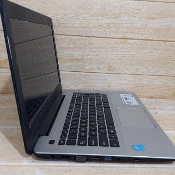 Laptop Asus X455LA i3/4GB/1TB/500GB - Second - Image 3