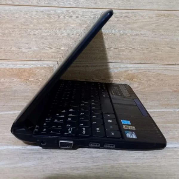 Acer Aspire One, Intel Atom, RAM 2 GB, HDD 320 GB, Win 10, 10 Inch - Second - Image 3